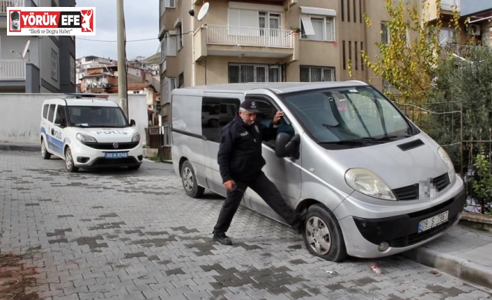 17 aracın lastiğini kesti, serbest bırakıldı