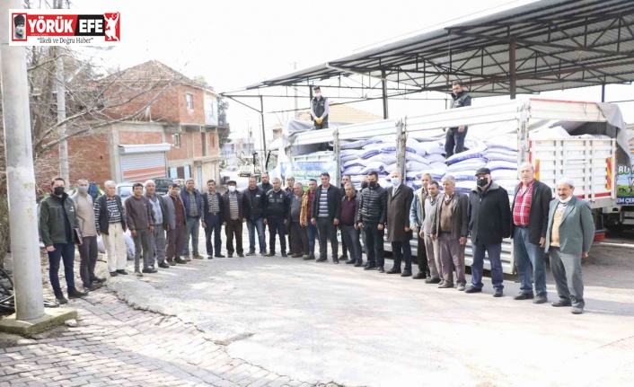 Aydın Büyükşehir Belediyesi’nden üreticiye yem desteği