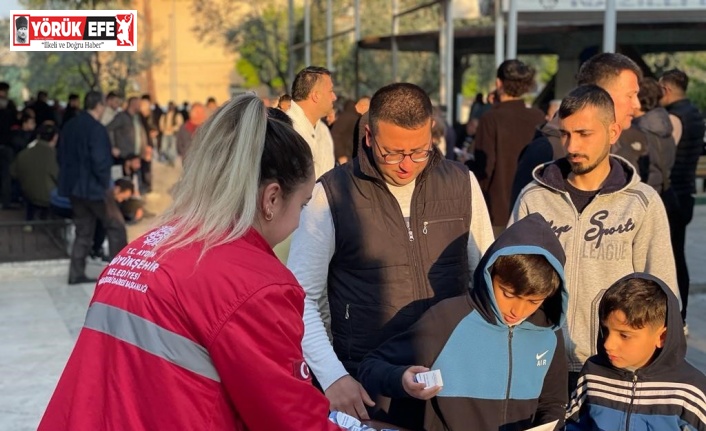 Büyükşehir, Ramazan Bayramı’nda vatandaşlarla bayramlaştı