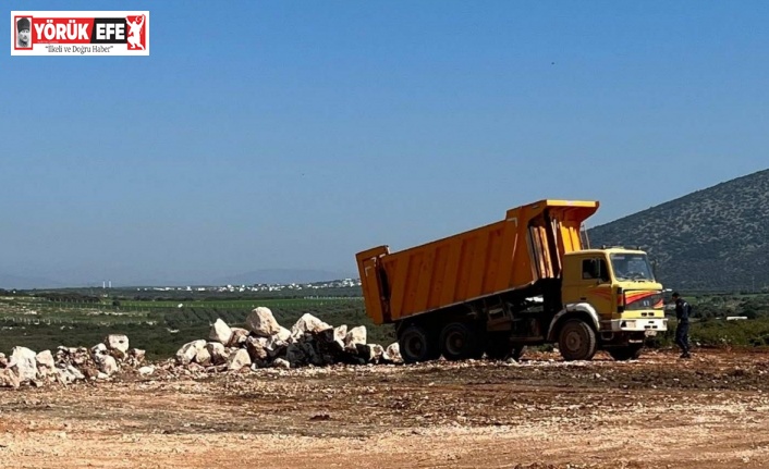 Didim’de vadiye moloz dökerken yakalandılar