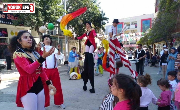 Kuşadası’nda çifte bayram sevinci yaşanıyor