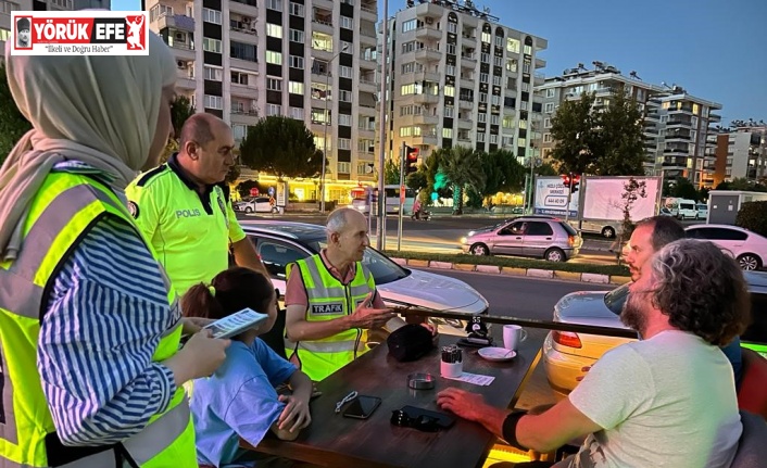 Aydın’da vatandaşlar ’trafik ve yaya güvenliği’ konularında bilgilendirildi