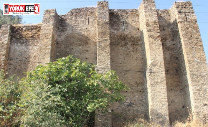 Başkan Kaplan, Cincin Kalesi’ni turizme kazandıracak