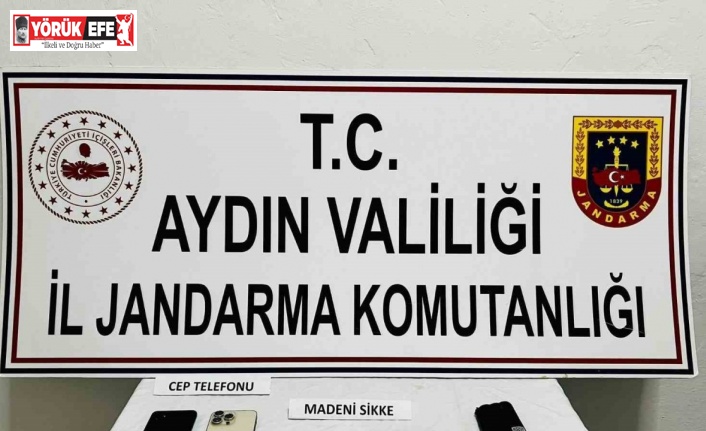 Tarihi eserleri satmak isteyince yakayı ele verdi