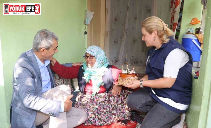 Başkan Kaplan’dan yaşlı çınarlara doğum günü sürprizi