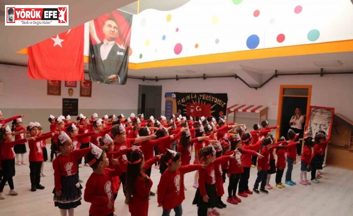 Efeler’in Gündüz Bakımevleri’nde Cumhuriyet Bayramı coşkusu