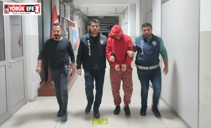 İzmir’de 5 ayrı suçtan aranan firari, şok ekibinden kaçamadı