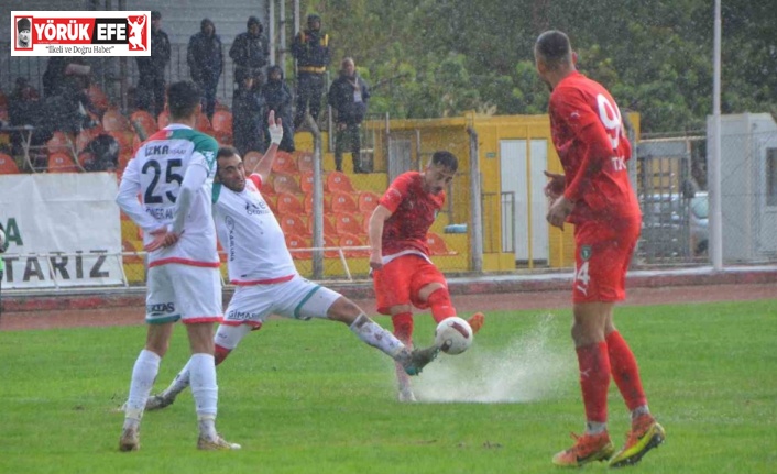 TFF 3. Lig: Efeler 09 SFK: 2 - Karşıyaka: 3