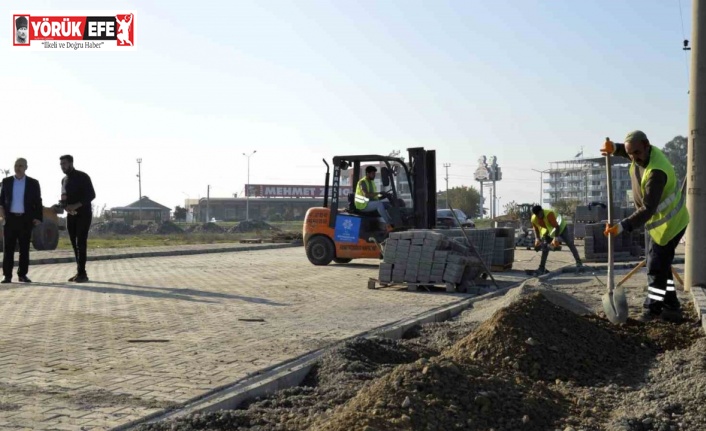 Büyükşehir’in Çine’deki yol çalışması vatandaşları memnun etti