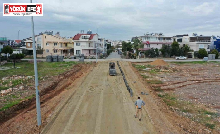 Didim’de yol çalışmaları devam ediyor