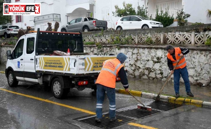 Kuşadası Belediyesi tüm ekipleri ile sahada