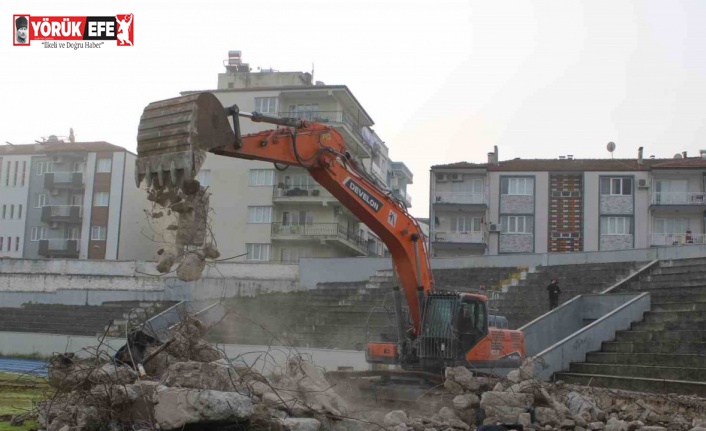 Adnan Menderes Stadyumu’nda ilk kepçe vuruldu