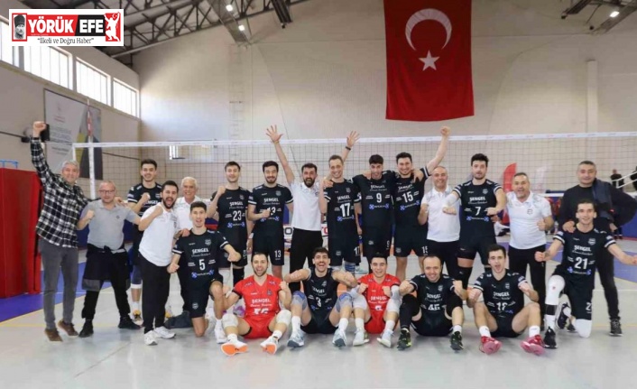 Nazilli Belediyespor Voleybol Takımı set vermedi