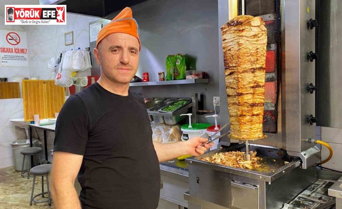 Aydın’da kavurucu sıcakta döner ustalarının zorlu mesaisi