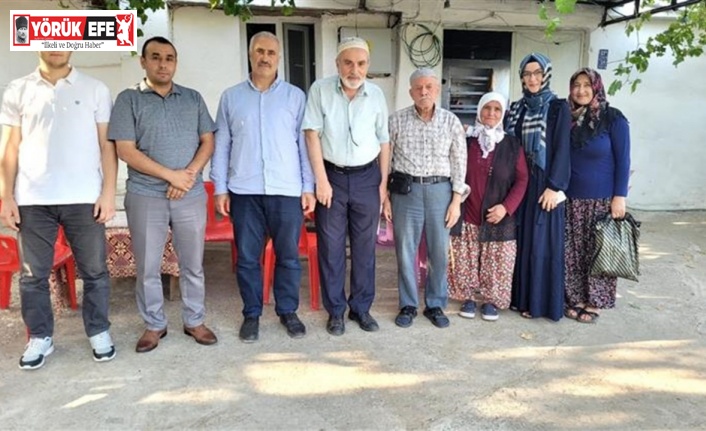 Bozdoğan İlçe Müftüsü Yıldırım, yurda dönen hacılarla görüştü