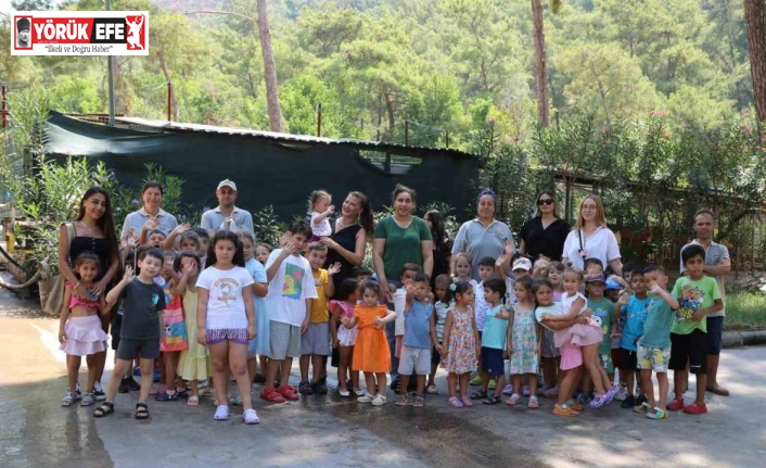 Marmaris Belediyesi Geçici Hayvan Bakımevi minik öğrencileri ağırladı