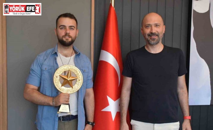 Sökeli Yazar Birlik’e yılın kitabı ödülü