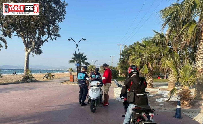 Kuşadası jandarmasından bisiklet yolunda denetim