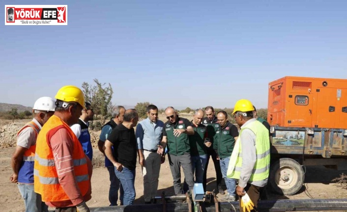 Çine’de sulama boruları montajı hız kesmiyor