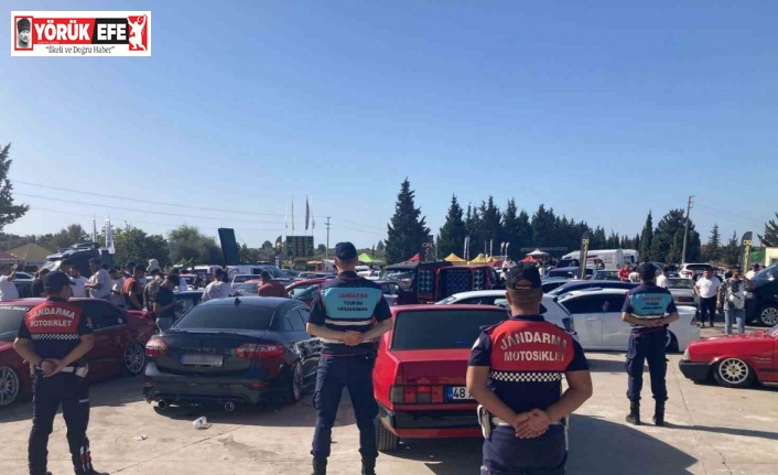 Jandarma, Didim’deki festivalin güvenliğini sağladı