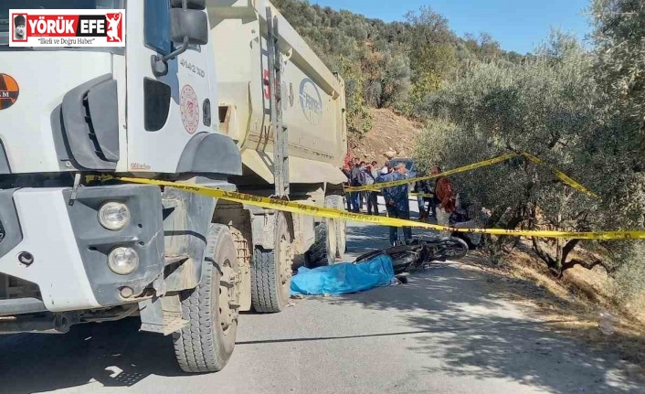 Kum kamyonunun altında kalan anneanne ve torunu hayatını kaybetti