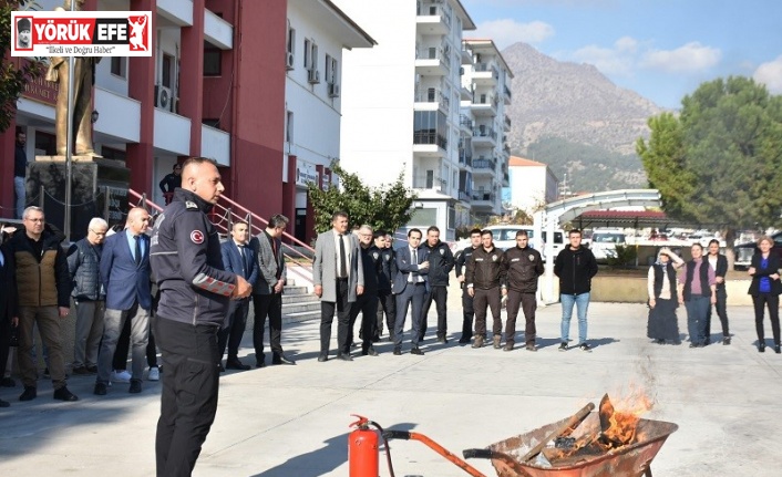 Buharkent Kaymakamlığı’nda yangın güvenliği tatbikatı gerçekleştirildi