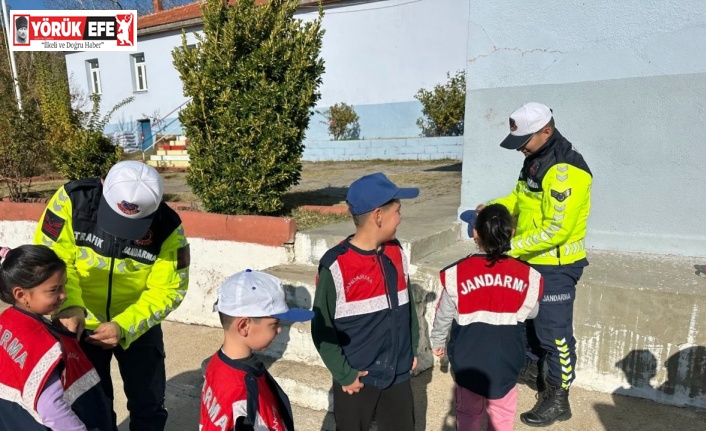 Çine’de tohum kalemler toprakla buluştu