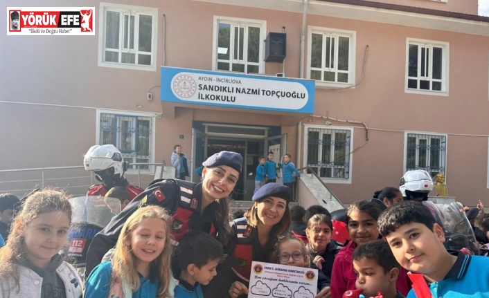 Jandarma ekipleri Dünya Çocuk Günü’nü kutladı