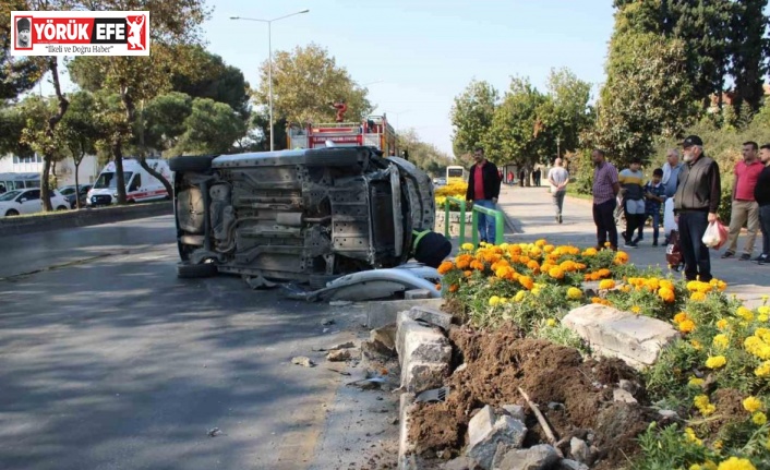 Kontrolden çıkan otomobil yan yatti