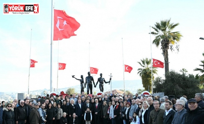 Kuşadası Ata’sını saygı ve özlemle andı