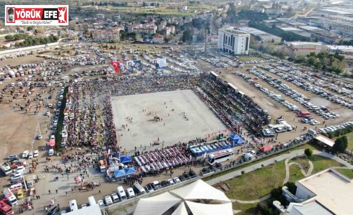 Dünya Kupası güreşleri coşkulu şekilde başladı