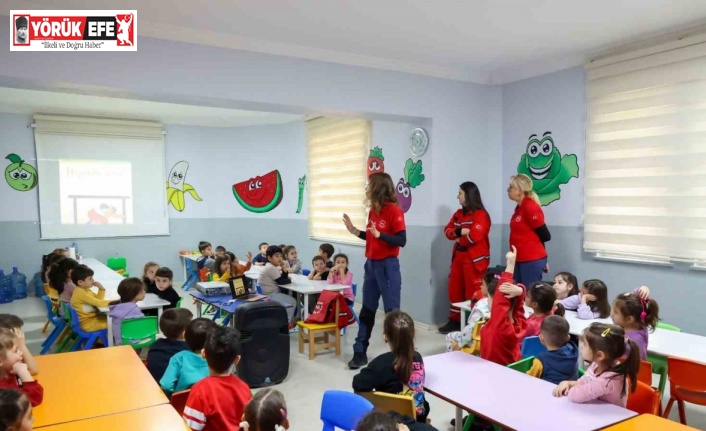 Efeler’in miniklerine deprem ve yangın tatbikatı verildi