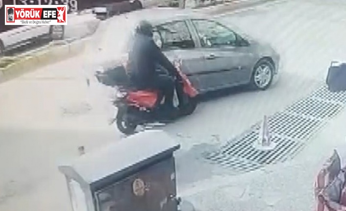 Motosiklete çarpıp kaçtı: Kaza güvenlik kameralarına yansıdı