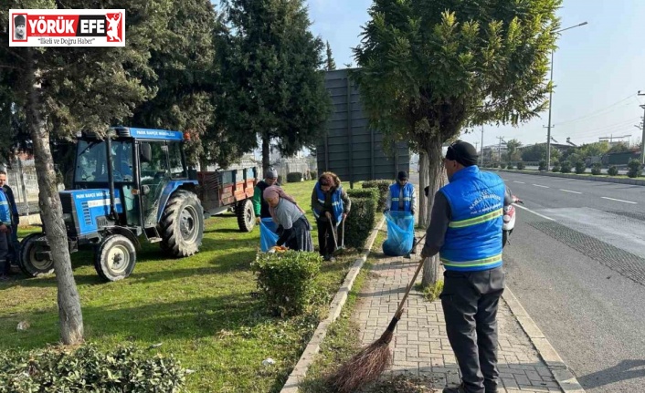 Nazilli Belediyesi ekiplerinden karayolu bölgesinde çalışma