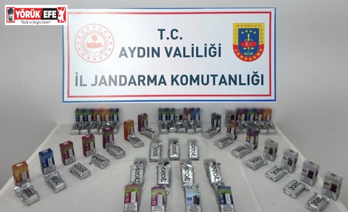 Satış yaparken jandarmaya yakalandı