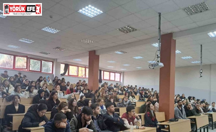 Üniversite öğrencilerine “Eş Seçimi ve Evlilik” semineri