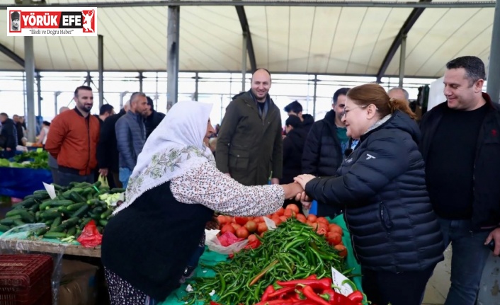 Başkan Gençay, vatandaşlarla bir araya geldi