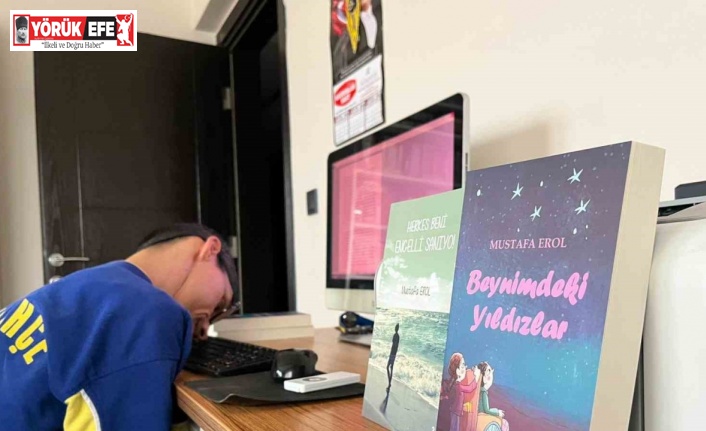 Ellerini kullanamayan Erol, burnuyla 328 sayfalık kitap yazdı