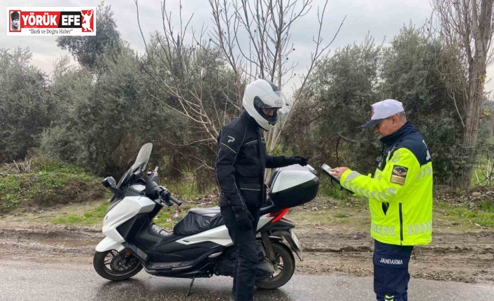 İncirliova’da jandarmadan motosiklet sürücülerine bilgilendirme