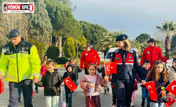 Jandarma anaokulu öğrencileri ağırladı