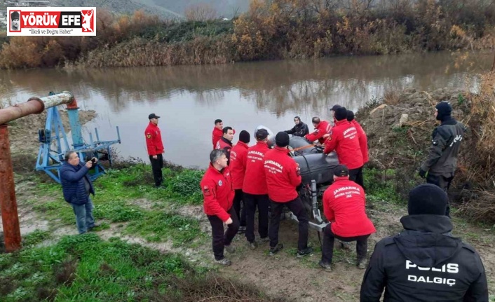 Menderes Nehri’ne düşen kişiyi bulmak için ekipler seferber oldu