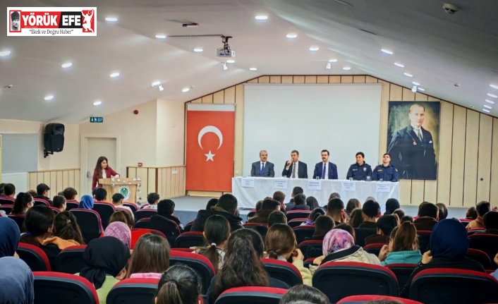 Öğrenciler merak ettikleri meslekleri yakından tanıdı