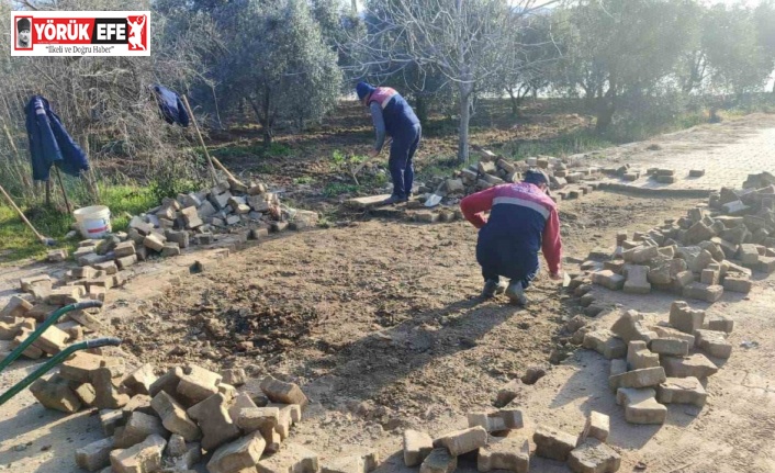 Geyre’de yol ve kaldırımlar yenileniyor