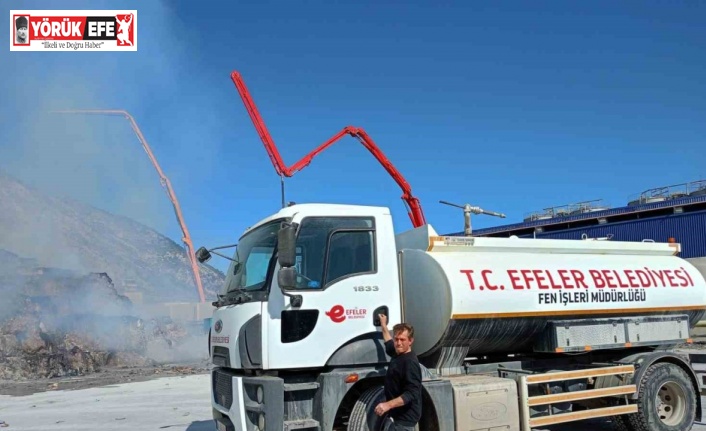 Kağıt fabrikası yangınına Efeler’den tanker desteği