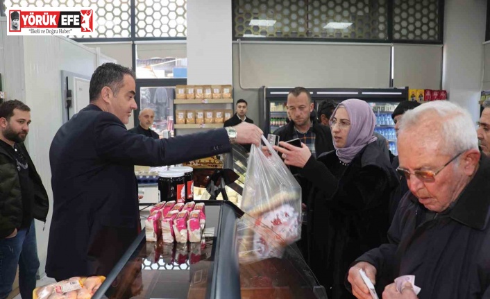 Koçarlı Market ilk günden yoğun ilgi gördü