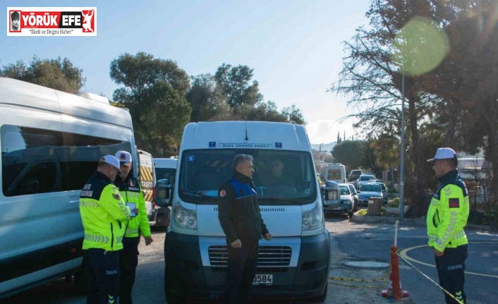 Kuşadası’nda okul servisleri denetimden geçti