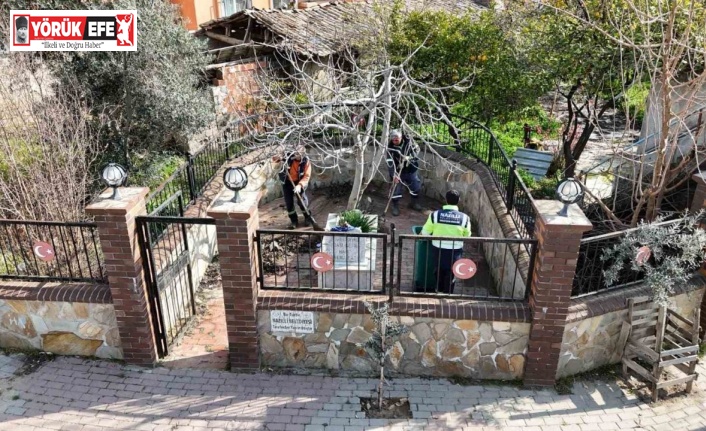 Nazilli Belediyesi’nden Ramazan öncesi türbelerde bakım ve temizlik çalışması