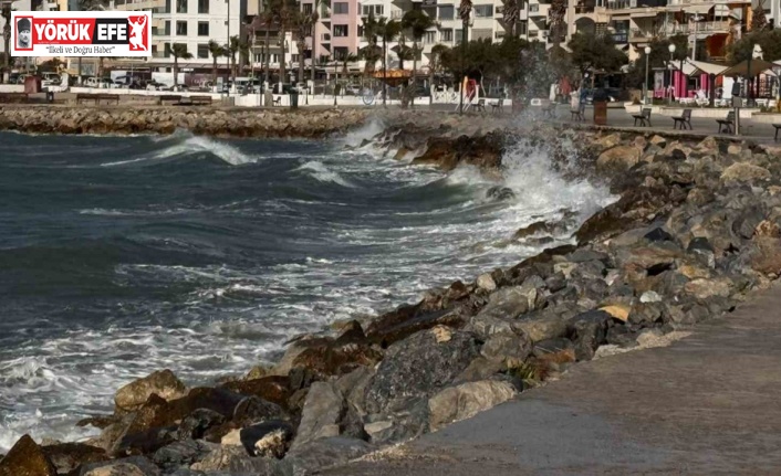 Kuşadası hafta sonu yazı, hafta içi kışı yaşadı