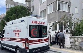 Emekli özel harekat polisi evinde ölü bulundu