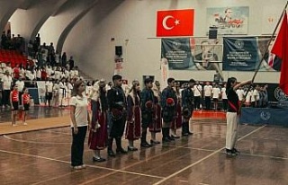Aydın’da Yaz Spor Okulları, kapılarını gençler...